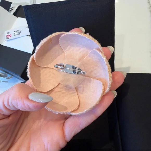 NIB NWT Chanel Camillia Brooch - Light Orange/Pink - Gorgeous!!! - Picture 3 of 10